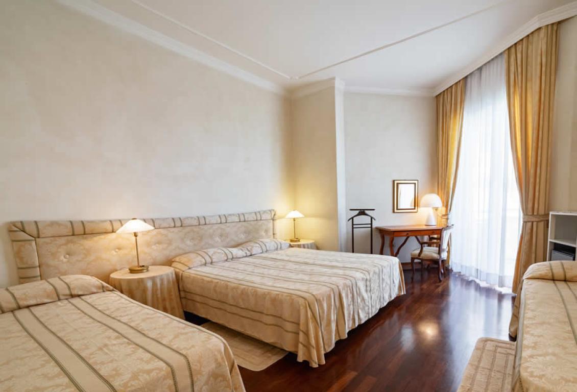 hotelnegrescocattolica fr chambres 013